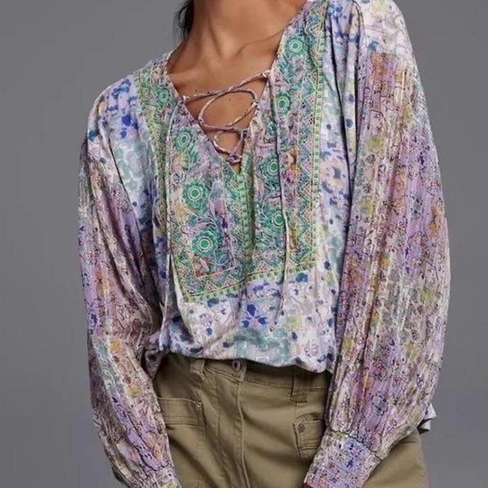 Anthropologie Top Bohemian Long Sleeve Embroidered Lilac Pastel Viscose Small